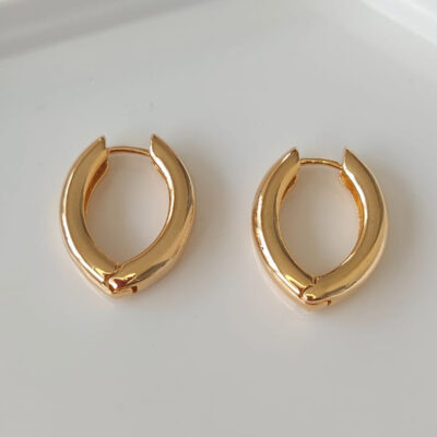 Brinco argola liso (longo) banho ouro