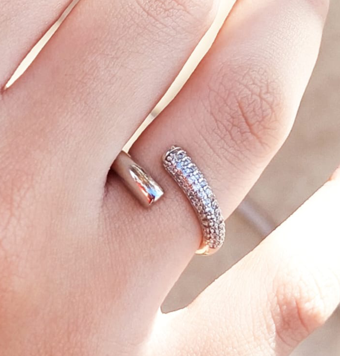 Anel Banho Ródio com Zircônia